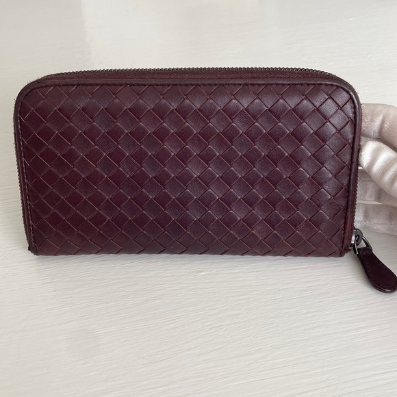 BOTTEGA Veneta PURPLE Intrecciato Calf Leather Zip Around Wallet with Gift Box - Picture 6 of 17